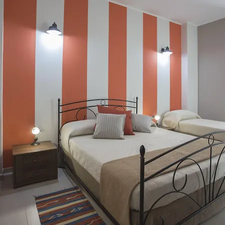 Mare E Monti Nocleg ze śniadaniem 4*