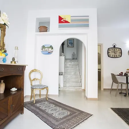 Bed & Breakfast Mare E Monti Cinisi