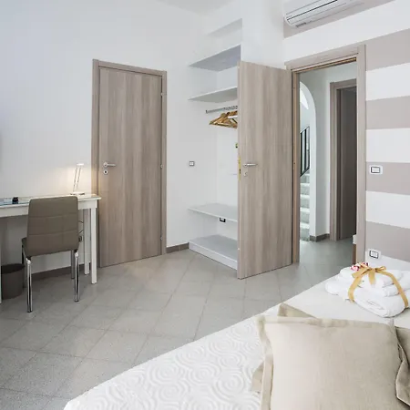 فندق مبيت وإفطار Mare E Monti شينيسي