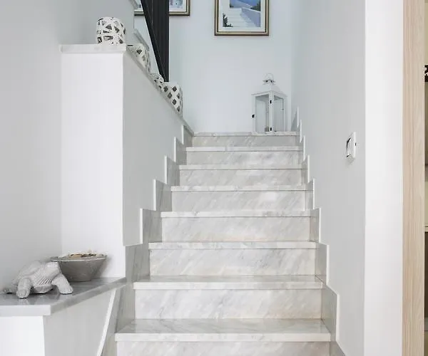 Mare E Monti Bed & Breakfast 4*